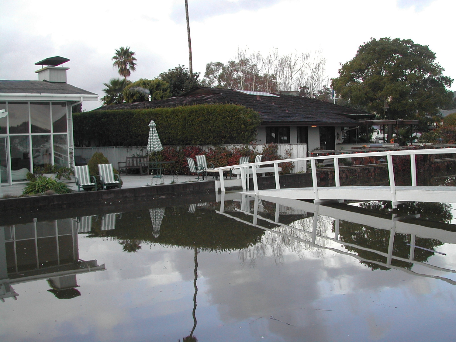 Flood-Day-2.2005-01-09 004