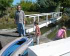 bruceandthekidsexploringthedocks_small.jpg