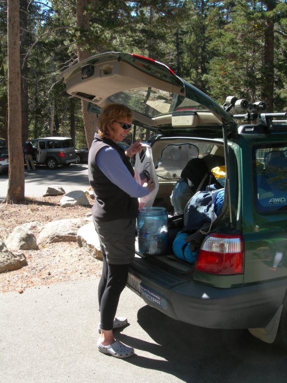 divasbackpack151.jpg