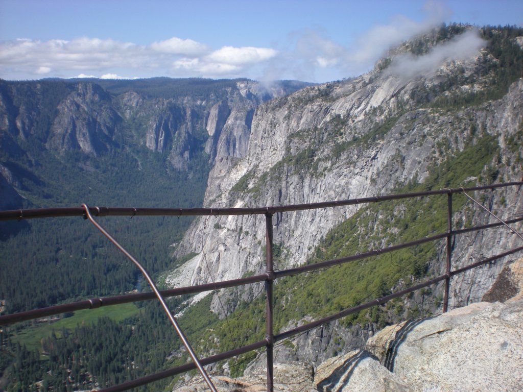 yosemitefalls063.jpg
