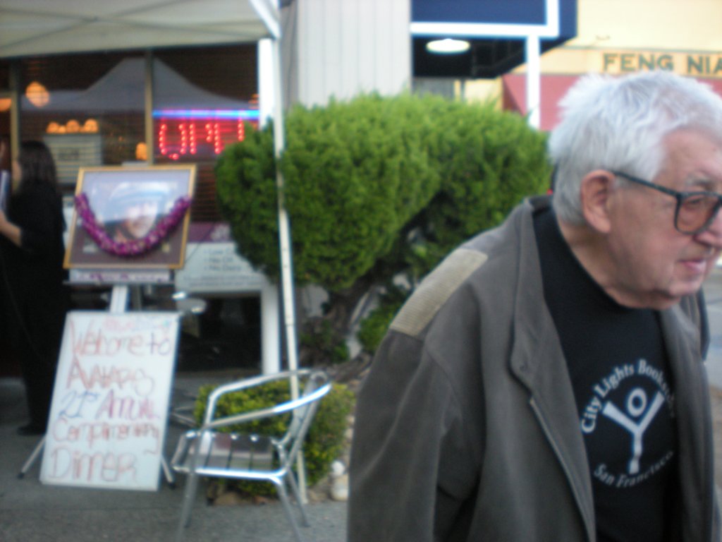 familyvisit205.jpg