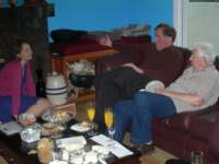 familyvisit255_small.jpg