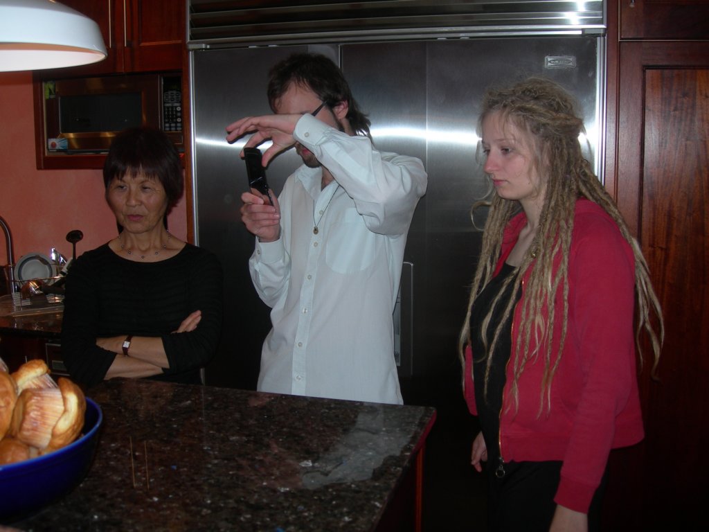 familyvisit260.jpg