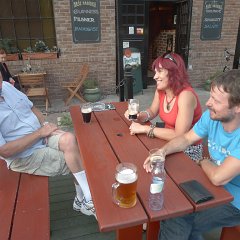 Larry, Ríša, Hanka