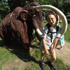 Prehistoric people lived in this area. The old miner was telling us that they were using coal for their fires beause it was coming all the way to the surface.