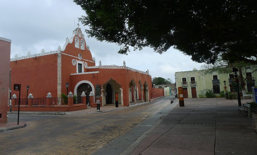 P1200899