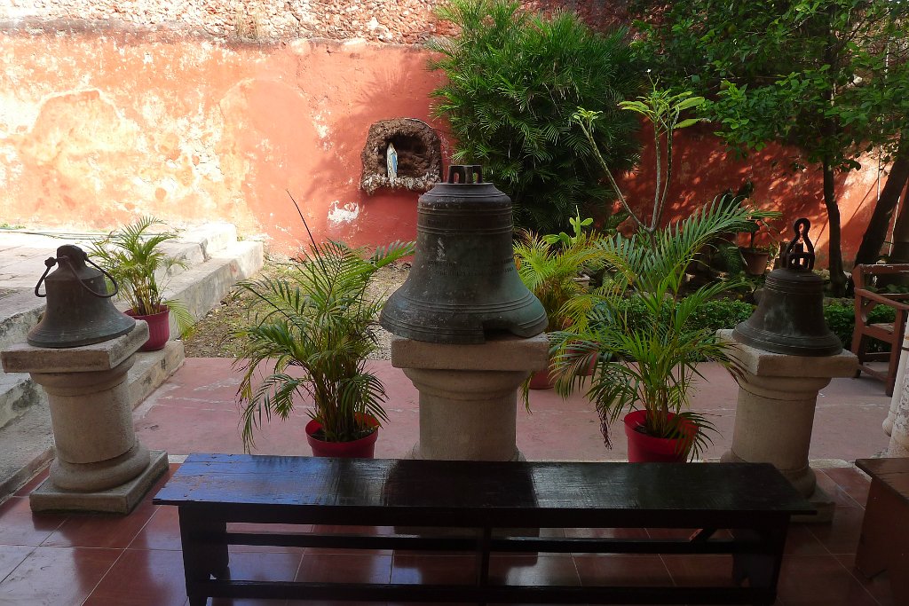 P1200869