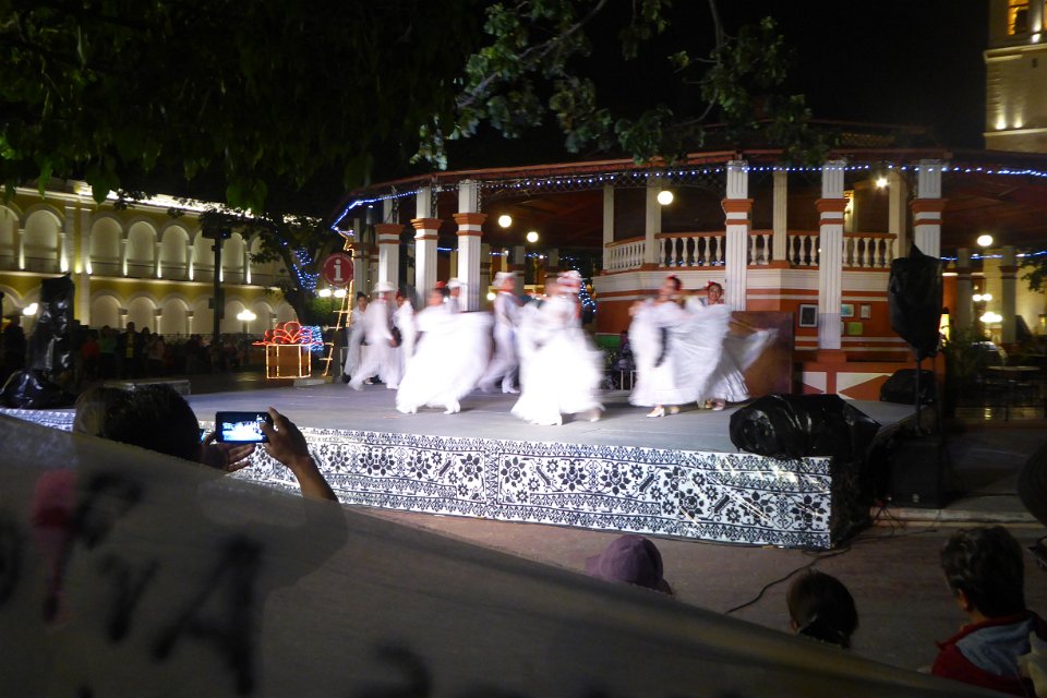 P1030203